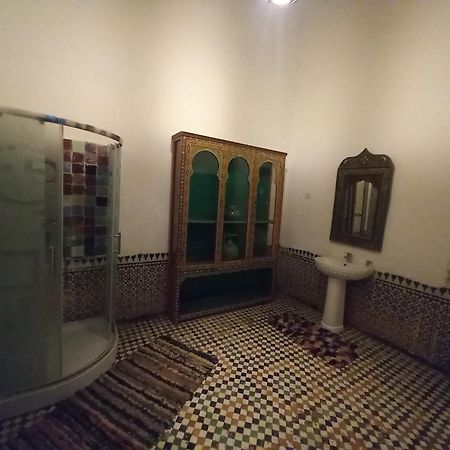 Palais Alfirdaous Medina Hotel Фес Стая снимка