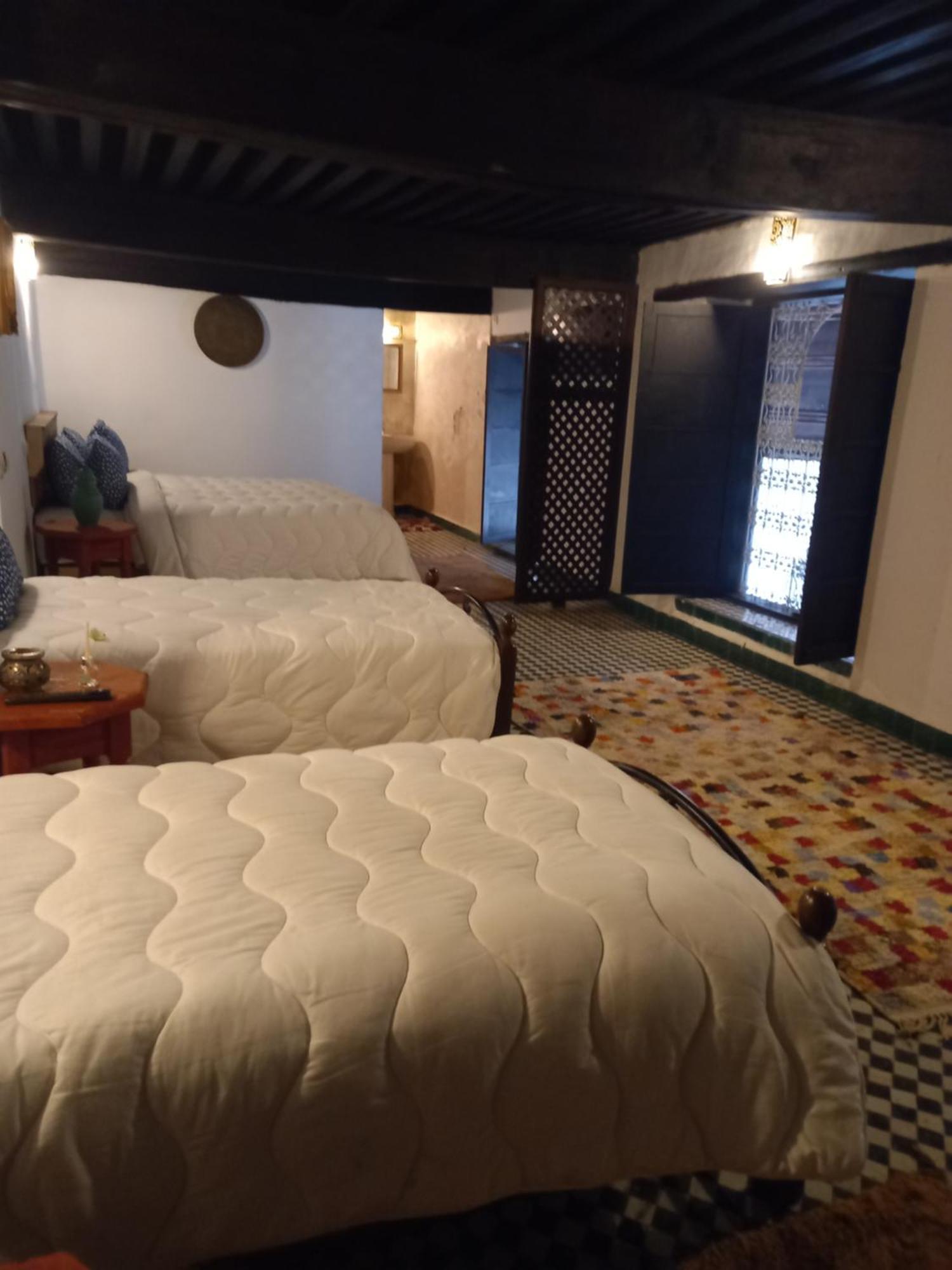 Palais Alfirdaous Medina Hotel Фес Стая снимка