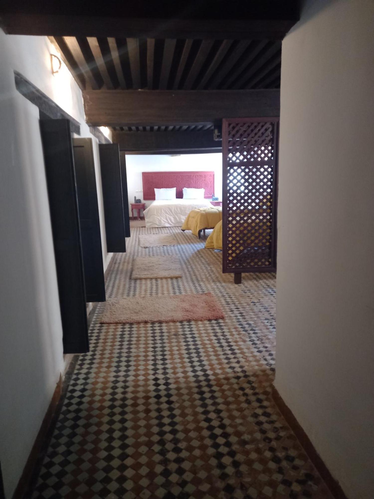 Palais Alfirdaous Medina Hotel Фес Стая снимка