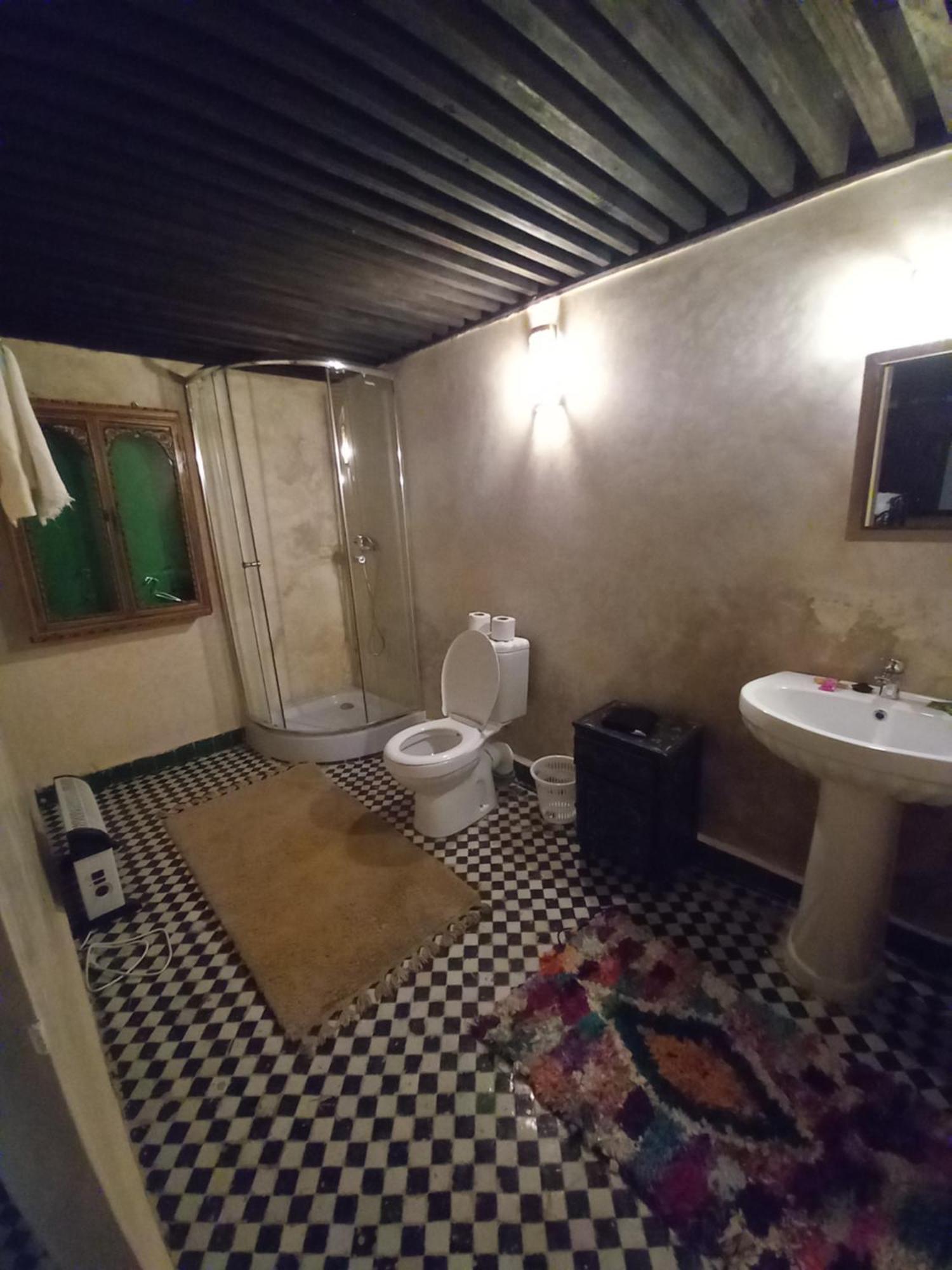 Palais Alfirdaous Medina Hotel Фес Стая снимка