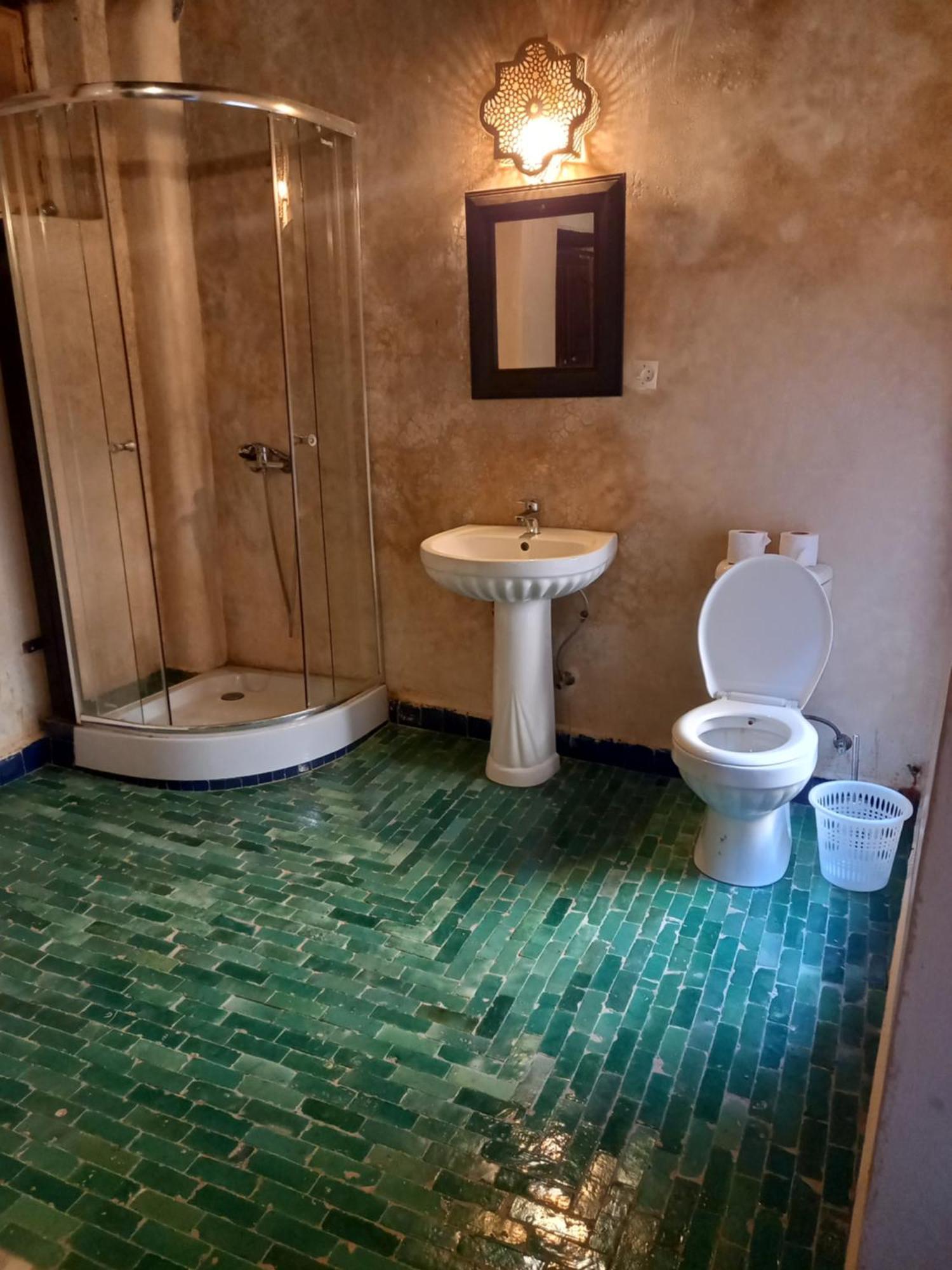 Palais Alfirdaous Medina Hotel Фес Стая снимка